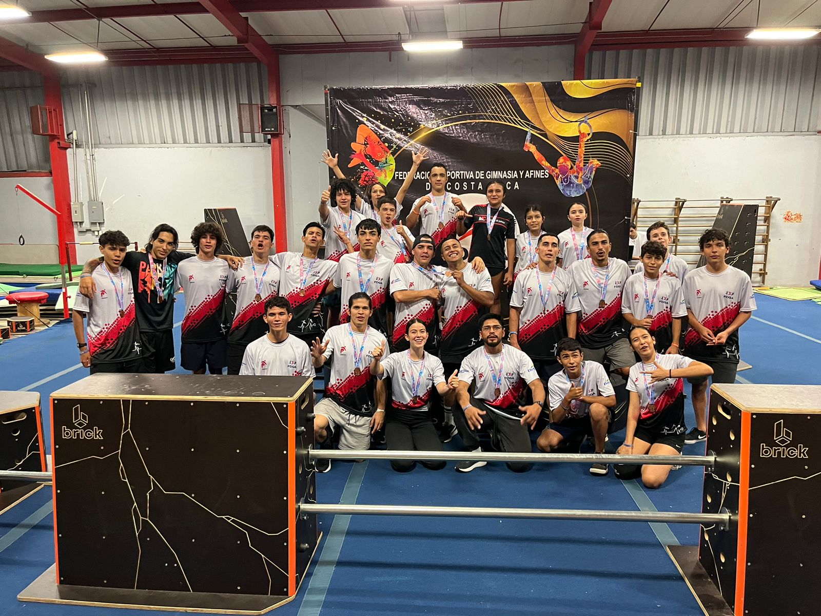 Tercer Campeonato Nacional de Parkour. Con 76 atletas inscritos de 6 asociaciones, en categorías infantil, juvenil y sénior. Realizado en el Gimnasio 2 de La Sabana.